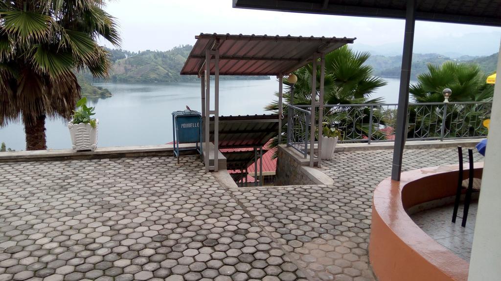 Home Saint Jean Kibuye Exterior photo